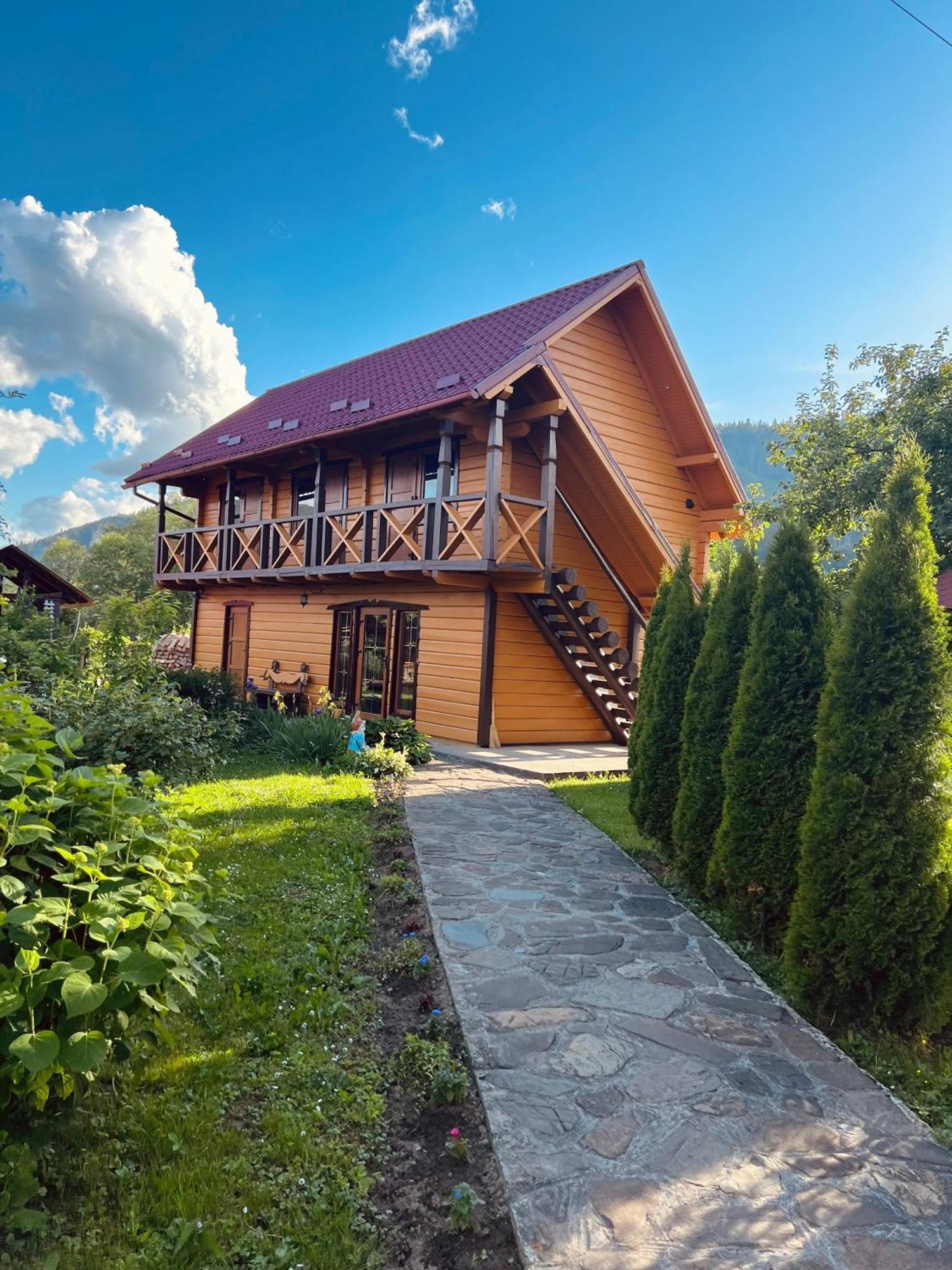 Котедж "У Бойка" Mykulytschyn Exterior foto